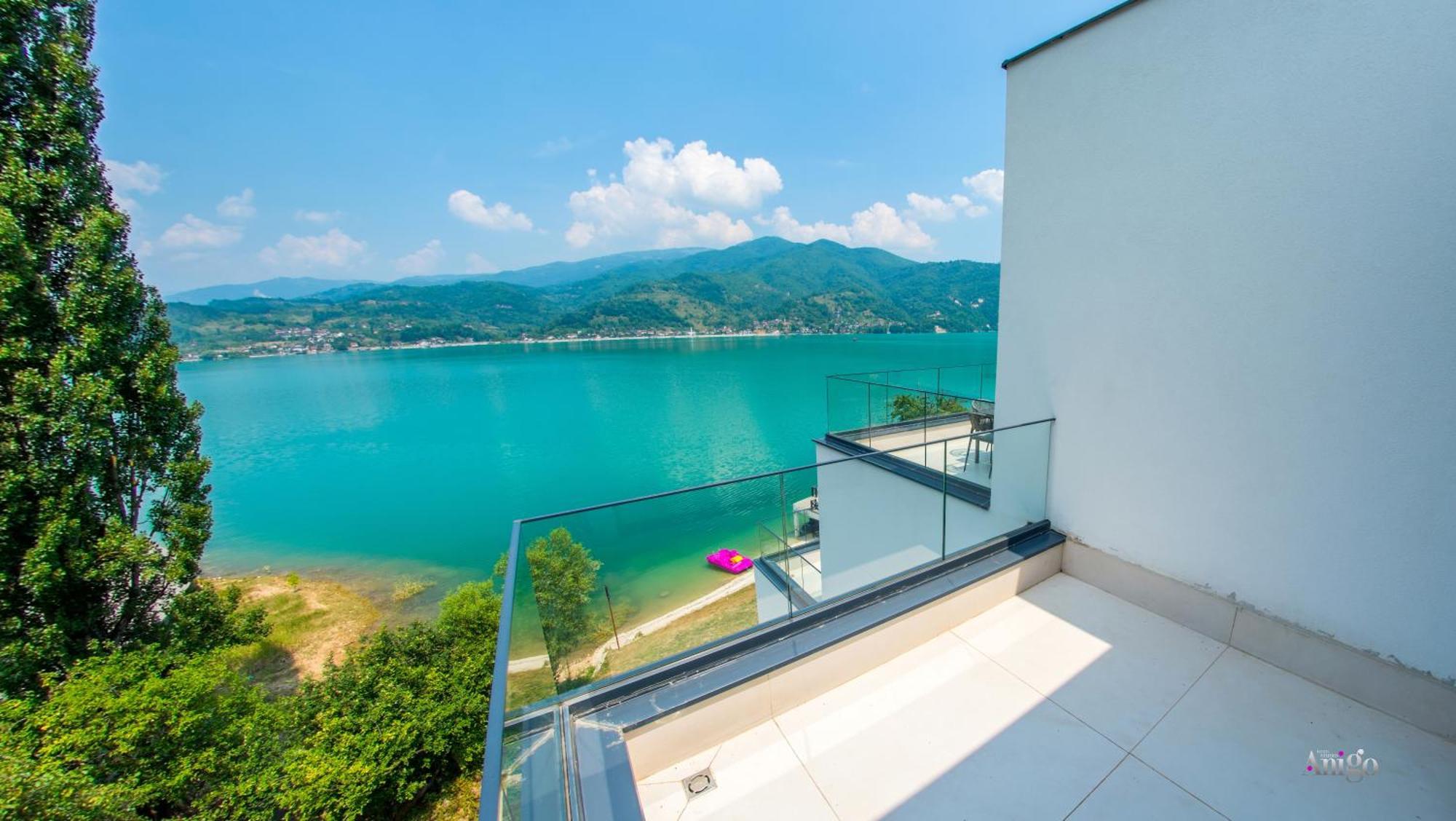 Royal Terrace Apartments Konjic Eksteriør billede
